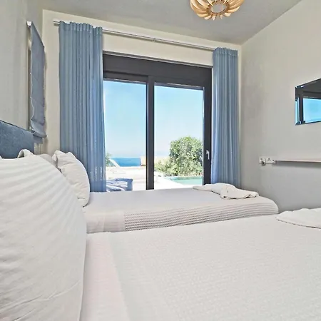 Villa Uranos By Vintage Travel *