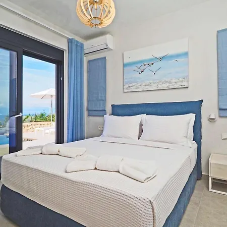 Uranos By Vintage Travel Villa